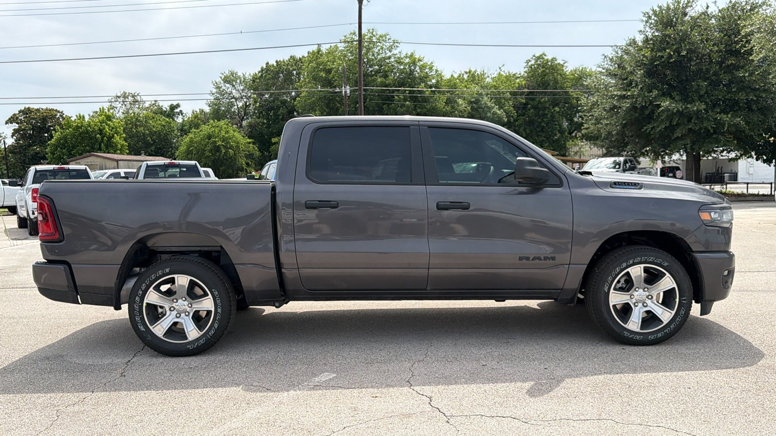 New 2026 Granite Crystal Metallic Clear-Coat Exterior Paint RAM Express image 4