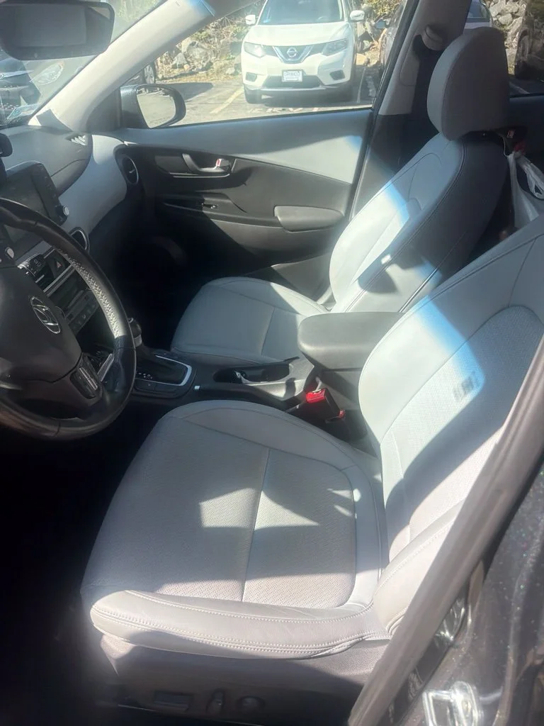 Used 2021 Gray Hyundai Limited image 5