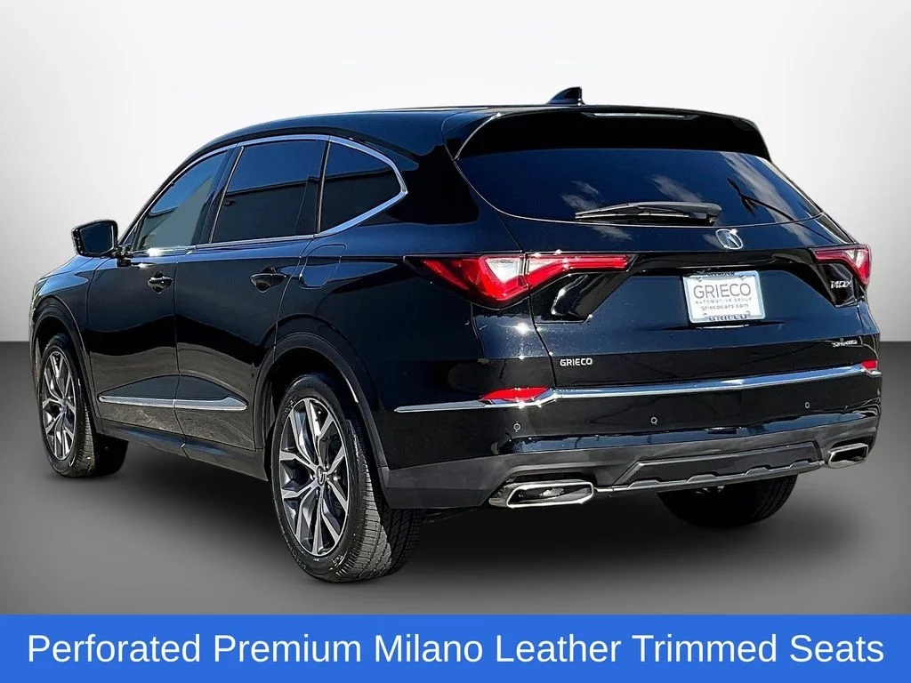 Used 2023 Black Acura Technology image 5
