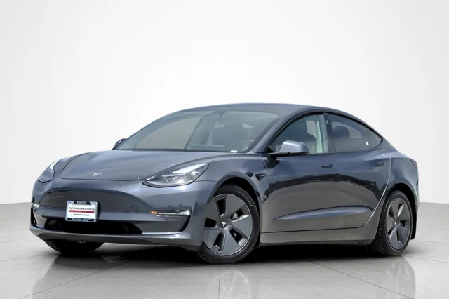 2022 Tesla Model 3 Long Range