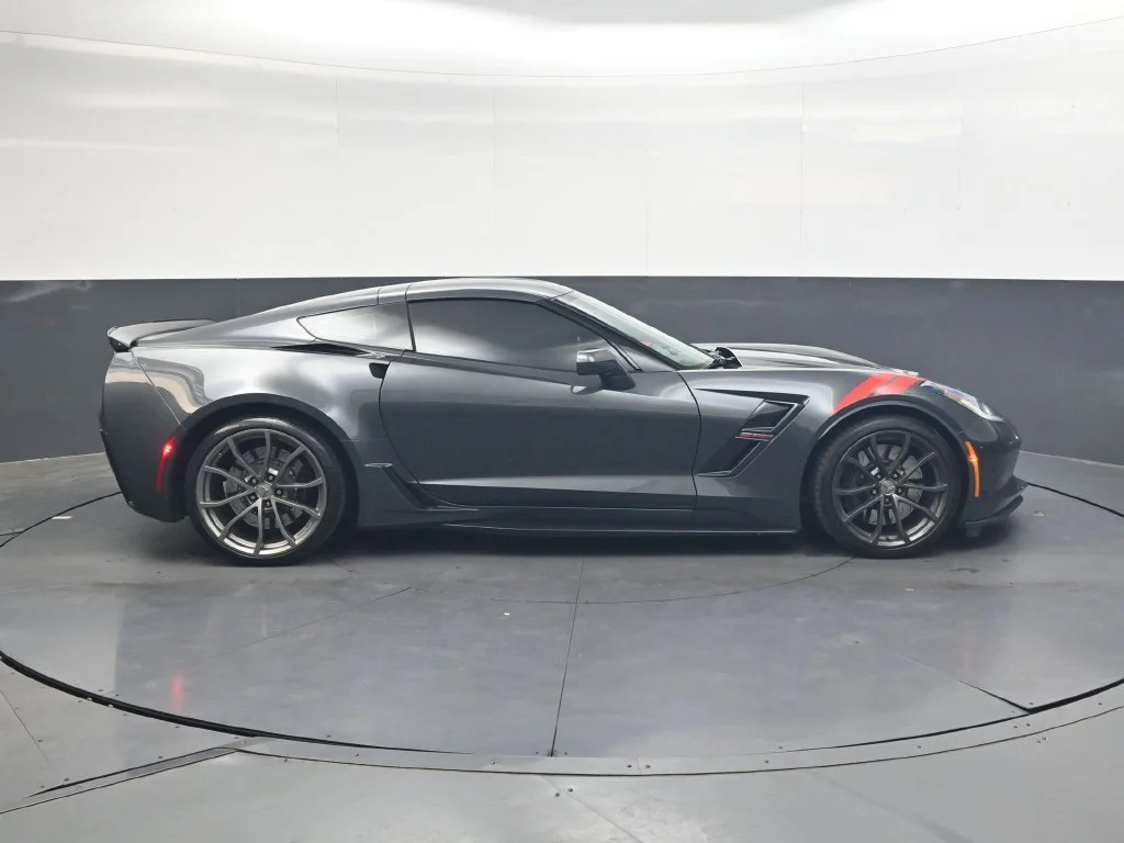 Used 2017 Gray Chevrolet Grand Sport image 3