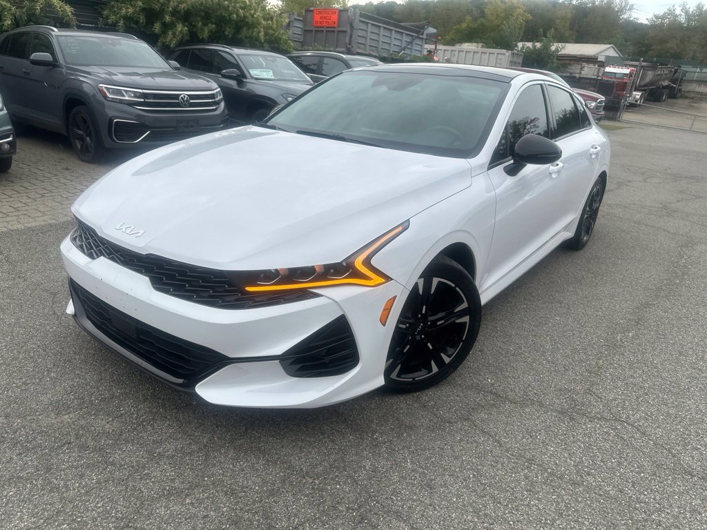 Certified Used 2023 White Kia GT-Line image 1