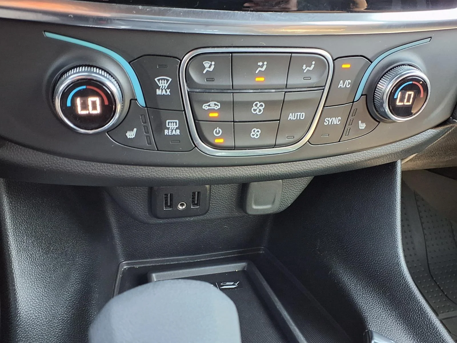 Used 2023 Sterling Gray Metallic Chevrolet LT Cloth image 7