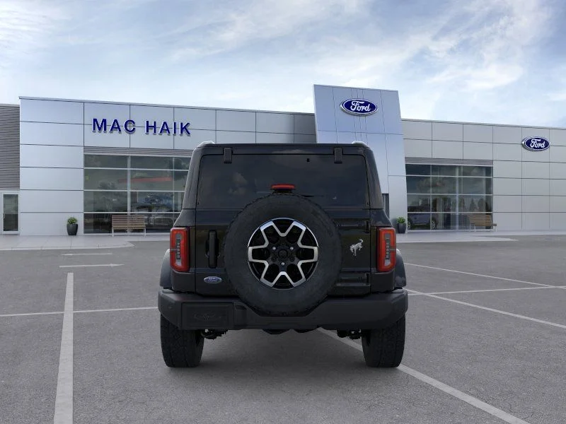 New 2026 Shadow Black Ford Outer Banks® image 5