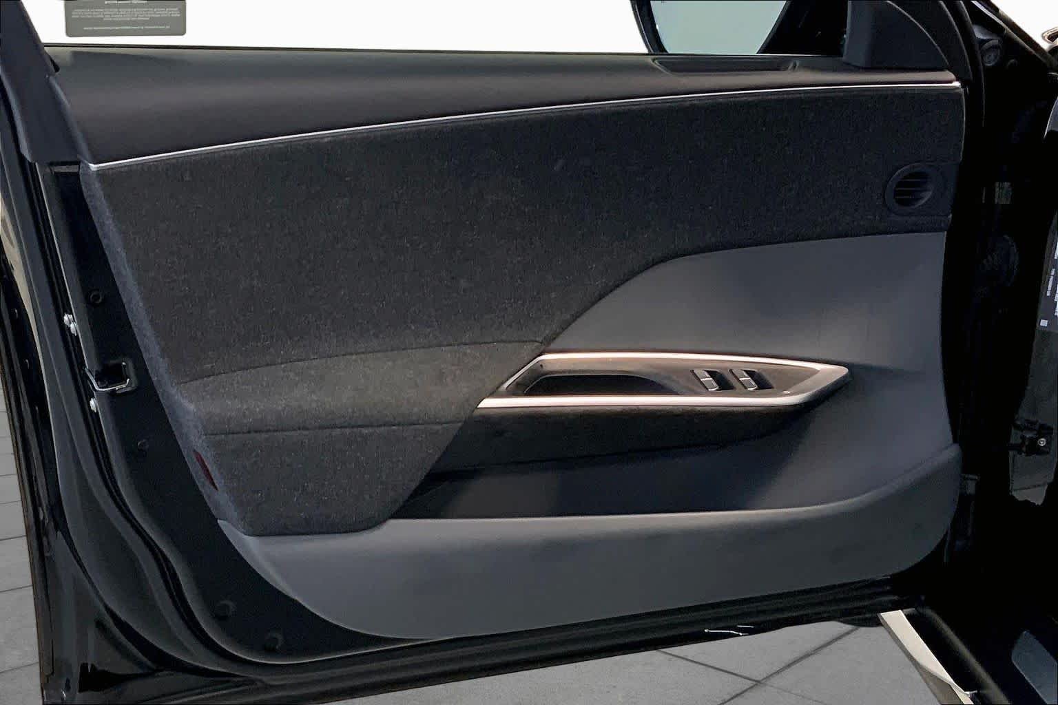 Used 2025 Quantum Grey Metallic Lucid Touring image 20