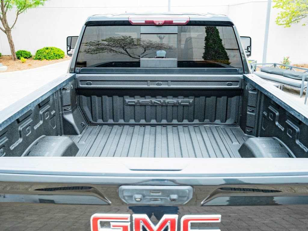 Used 2021 Carbon Black Metallic GMC Denali image 18