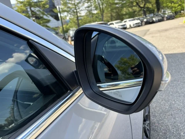 Used 2023 Bianco Astro Metallic Maserati GT ~Heads Up Display ~ Premium Plus Package !!! LOADED !!! image 12