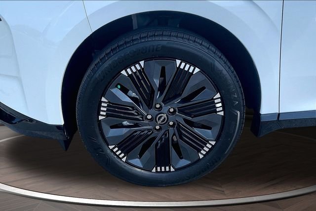 New 2026 Everest White Pearl TriCoat Nissan Platinum image 12