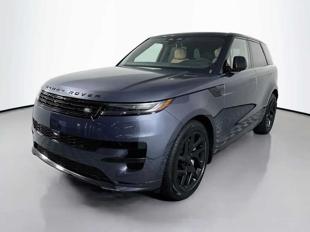 New 2026  Land Rover Dynamic SE image 1