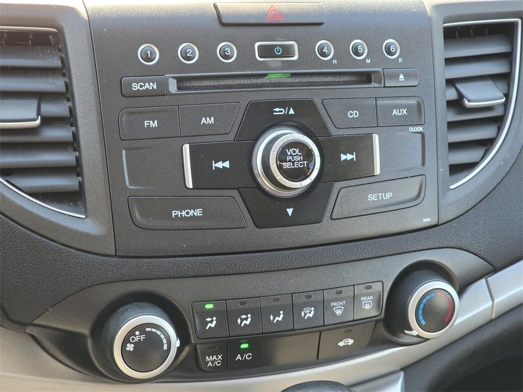 Used 2014  Honda EX image 32