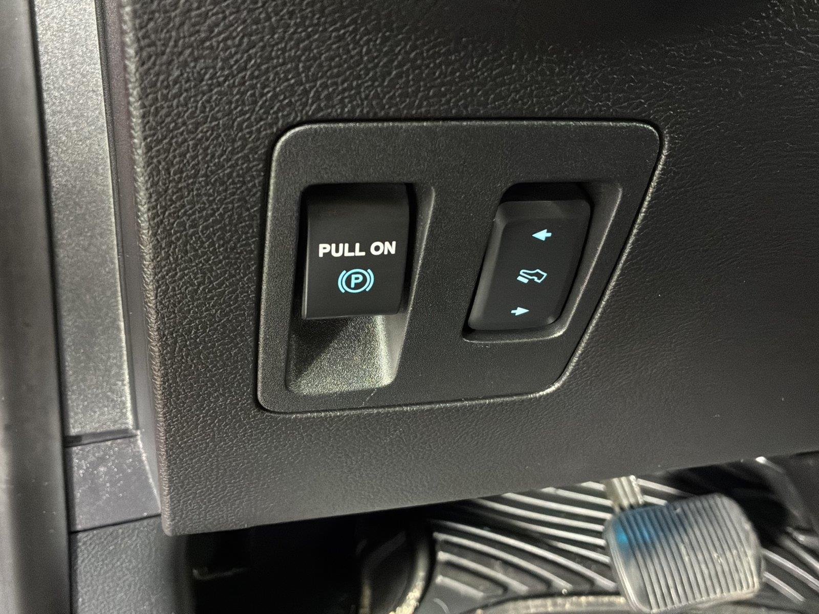 Used 2019 Ruby Red Metallic Tinted Clearcoat Ford LARIAT image 44