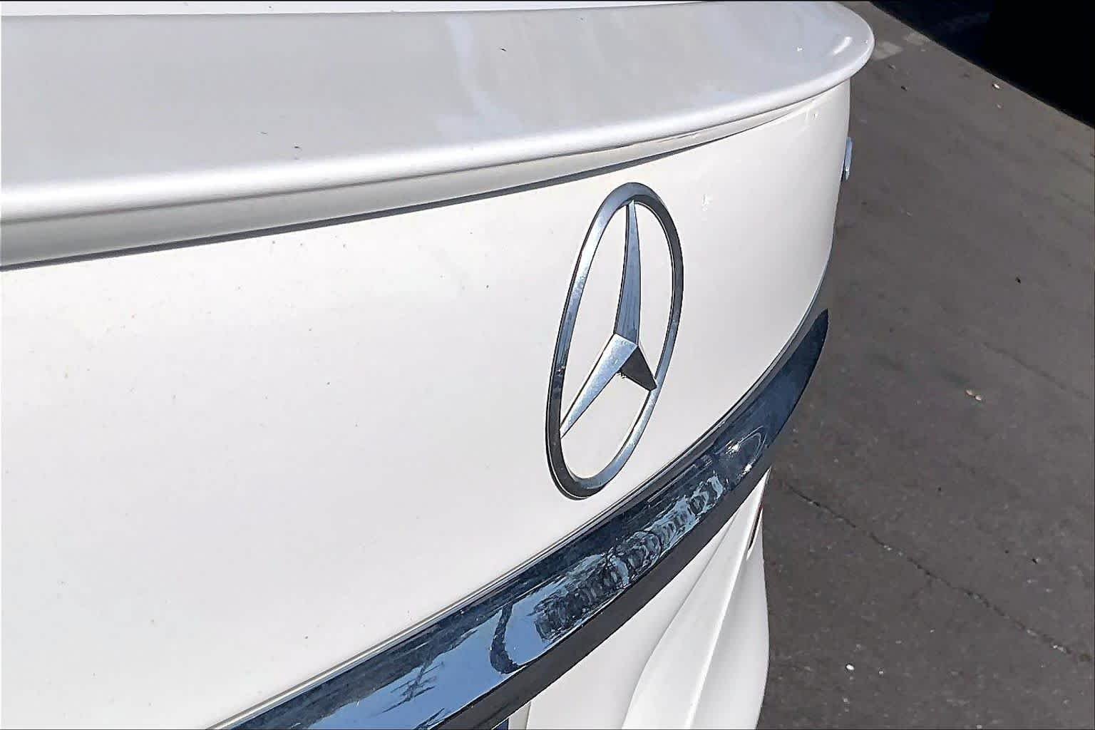 Used 2019 Polar White Mercedes-Benz E 450 image 30