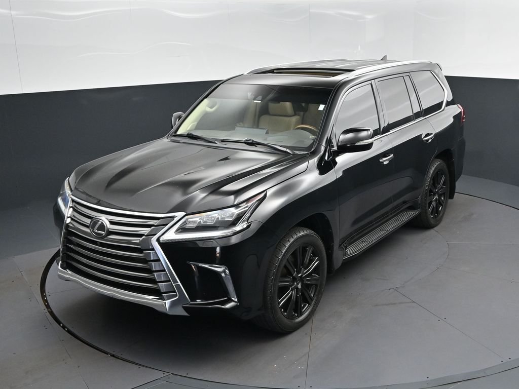 2017 Lexus LX 570 - Photo 32
