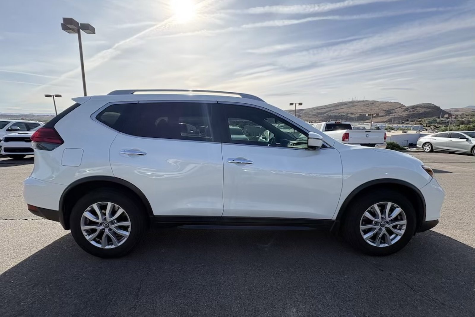 Used 2017 Pearl White Nissan SV image 7