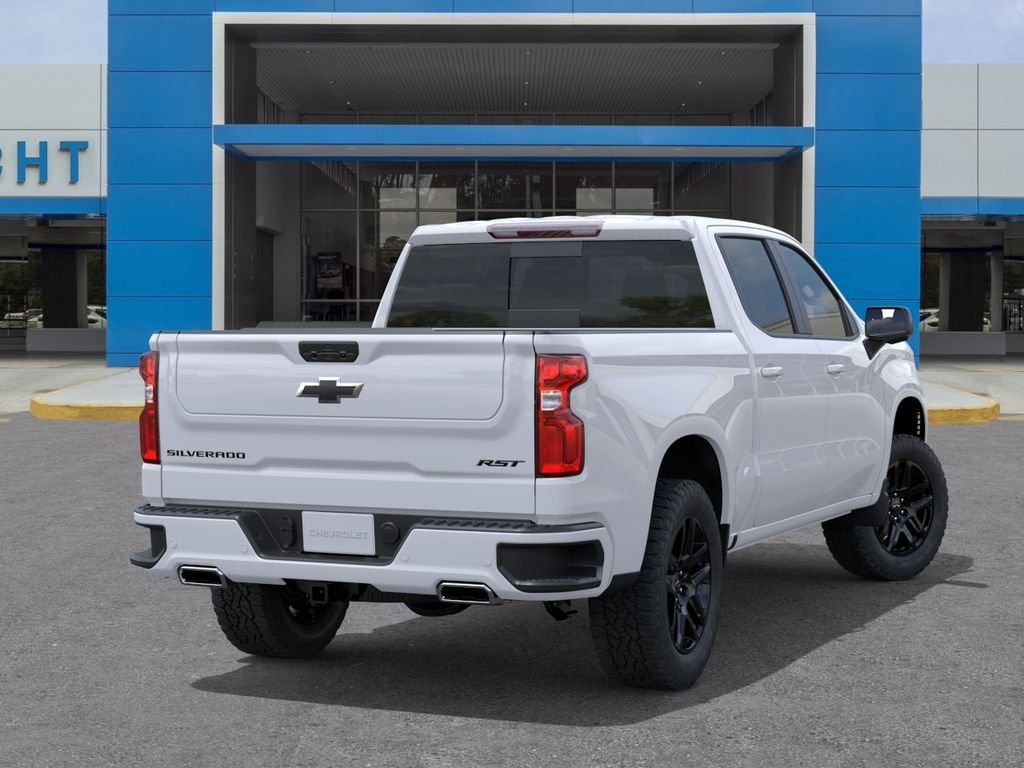 New 2026 Summit White Chevrolet RST image 4