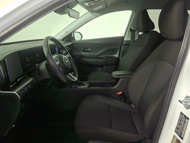 Certified Used 2025 White Hyundai SEL image 17