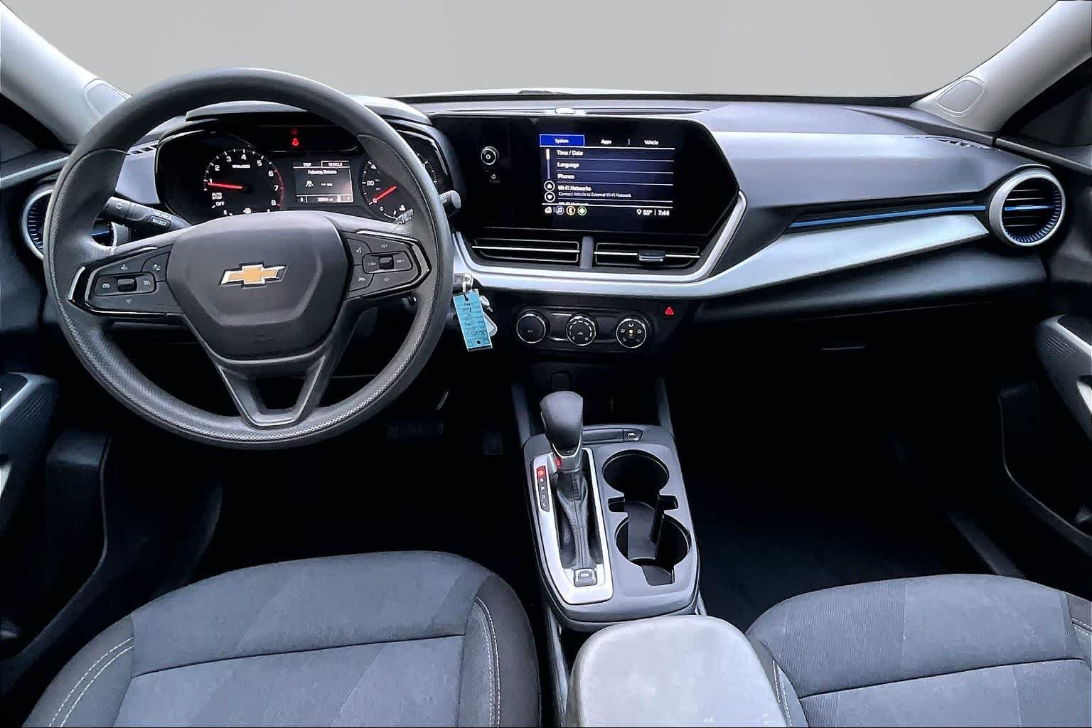 Used 2025 Mosaic Black Metallic Chevrolet LS image 15