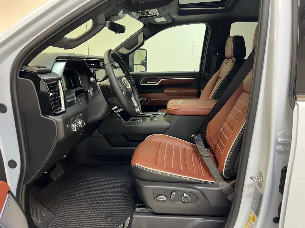 New 2026 Glacier White Tricoat GMC Denali Ultimate image 14