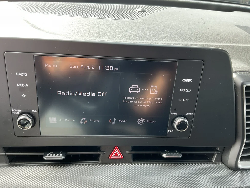 Used 2023 Gravity Gray Kia LX image 17
