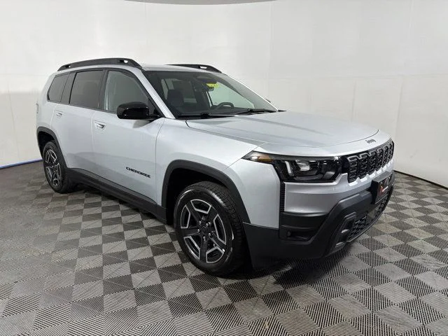2026 Jeep Cherokee Laredo