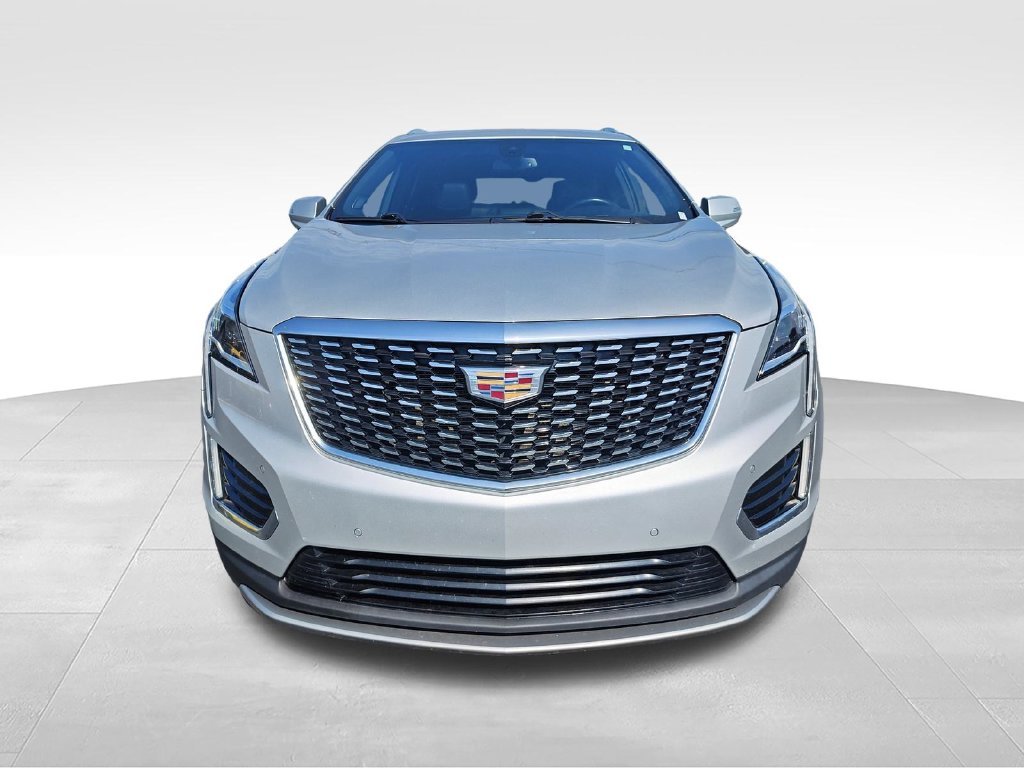 Used 2020 Silver Cadillac Premium Luxury image 9