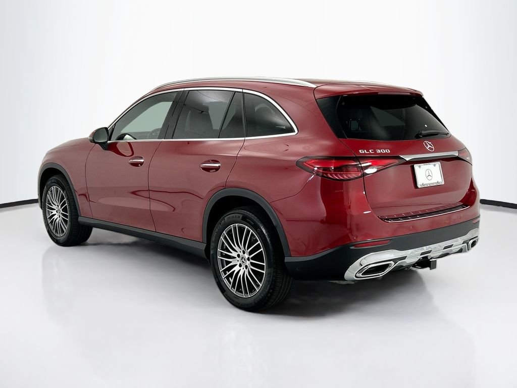 Used 2026 MANUFAKTUR Patagonia Red Metallic Mercedes-Benz GLC 300 image 7