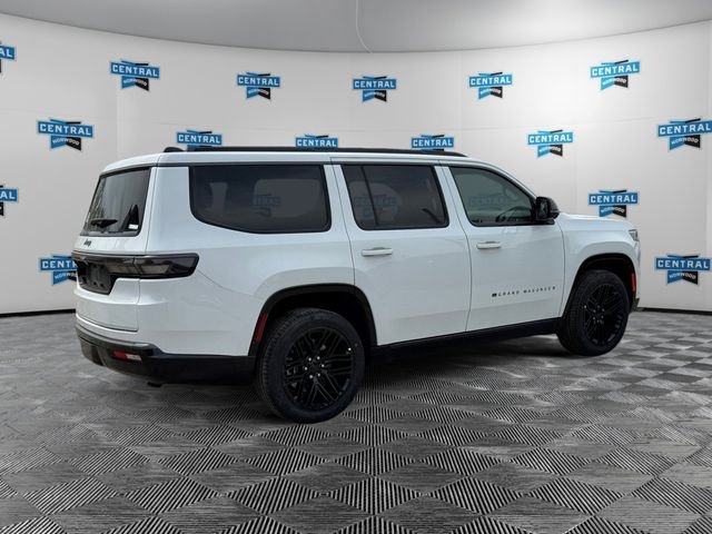 New 2026 Bright White Clear-Coat Exterior Paint Jeep Limited Reserve image 5