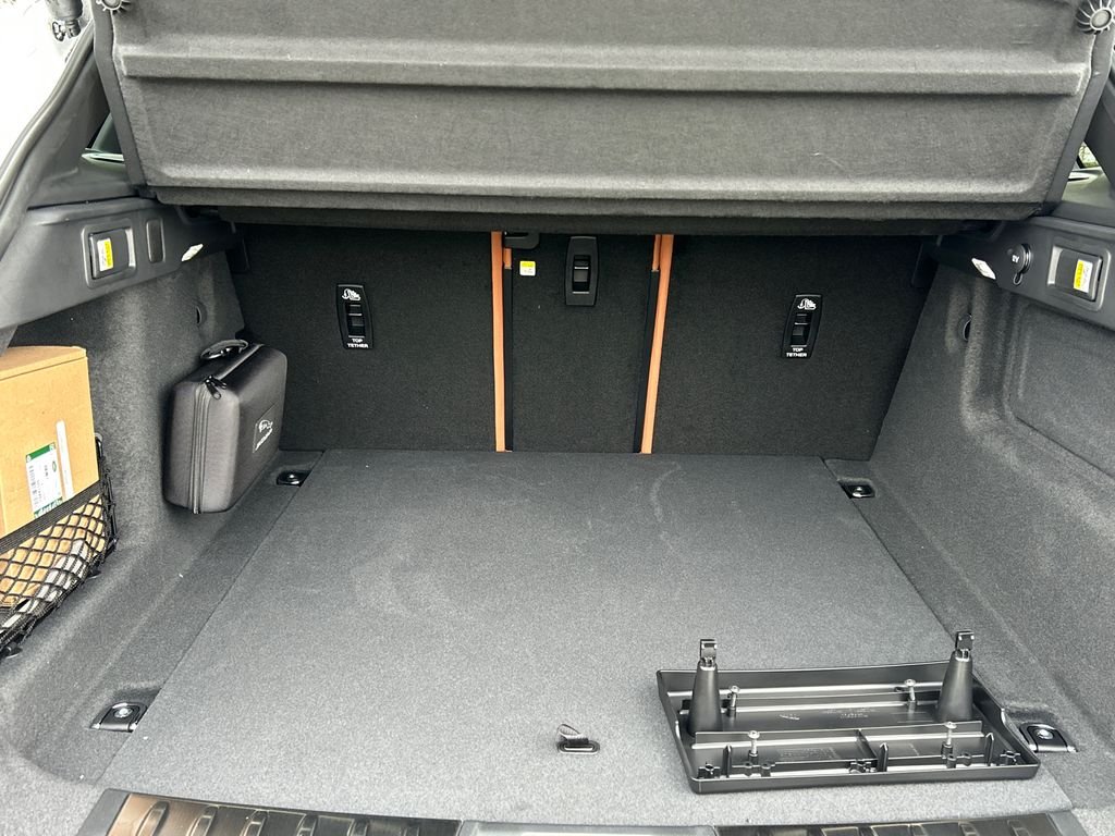 2026 Jaguar F-Pace R-Dynamic S - Photo 26