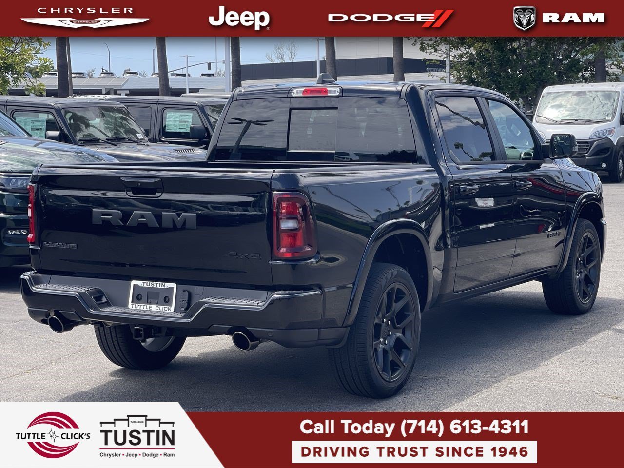 New 2026 Diamond Black Crystal Pearl-Coat Exterior Paint RAM Laramie image 6