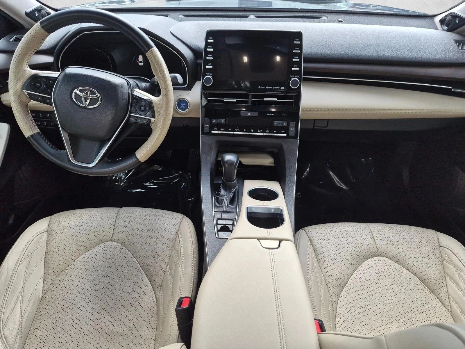Used 2020 Harbor Gray Metallic Toyota Hybrid Limited image 18