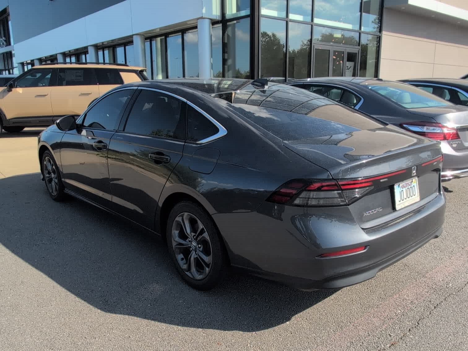 Used 2023 Gray Honda EX image 6