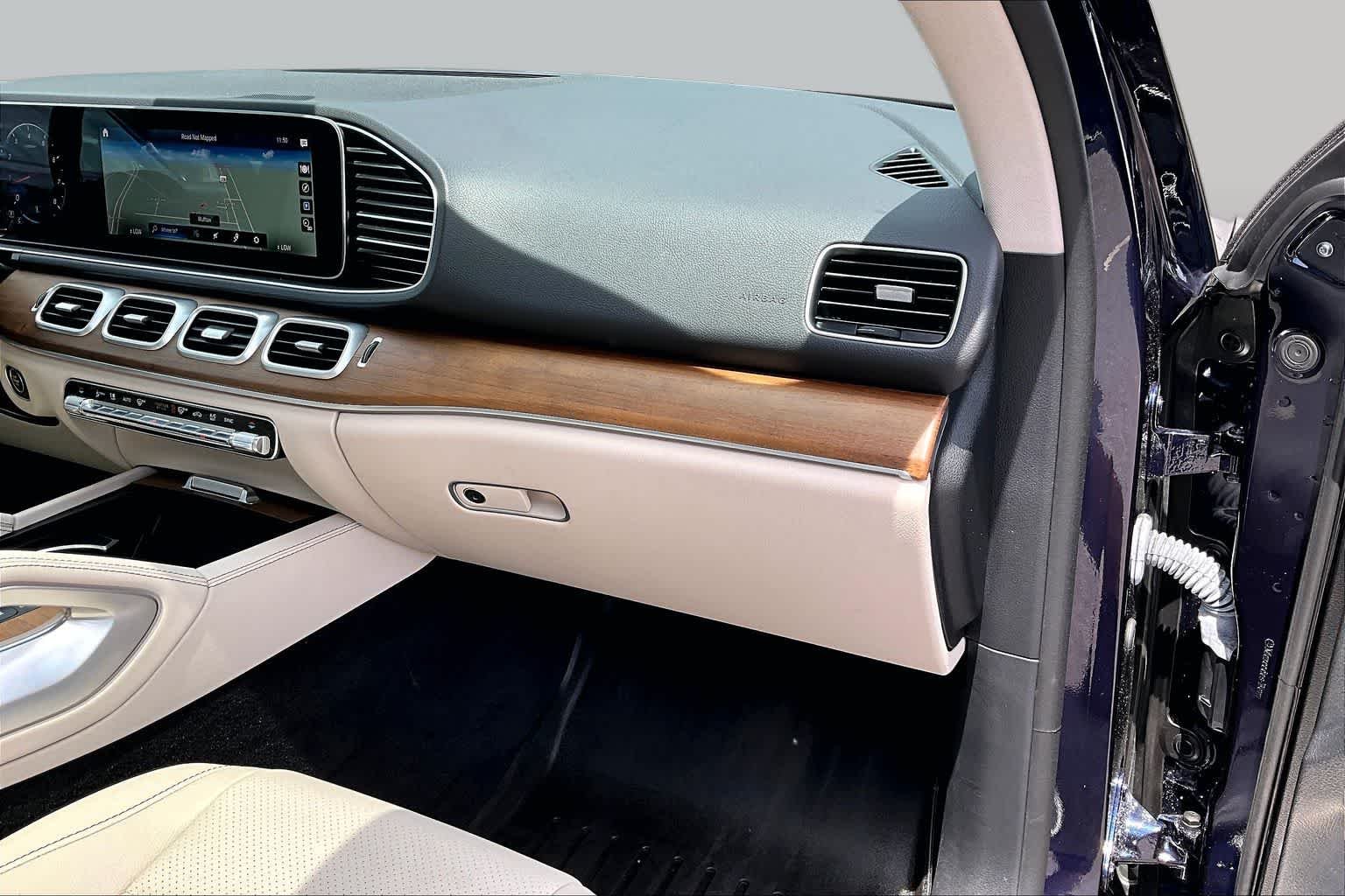 Used 2022 Lunar Blue Metallic Mercedes-Benz GLE 350 image 19