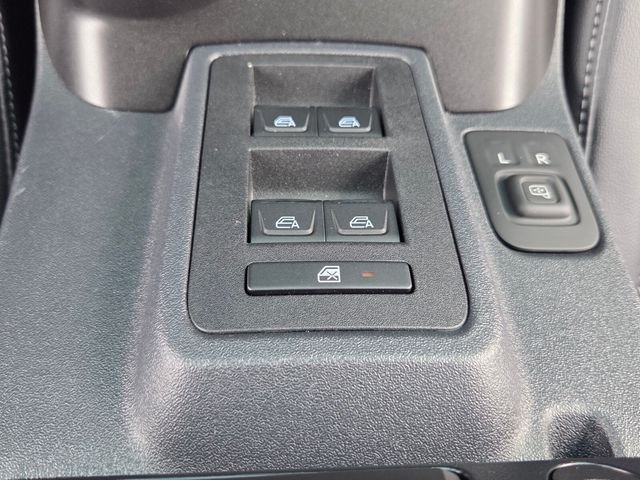 Used 2021 Green Ford First Edition image 18