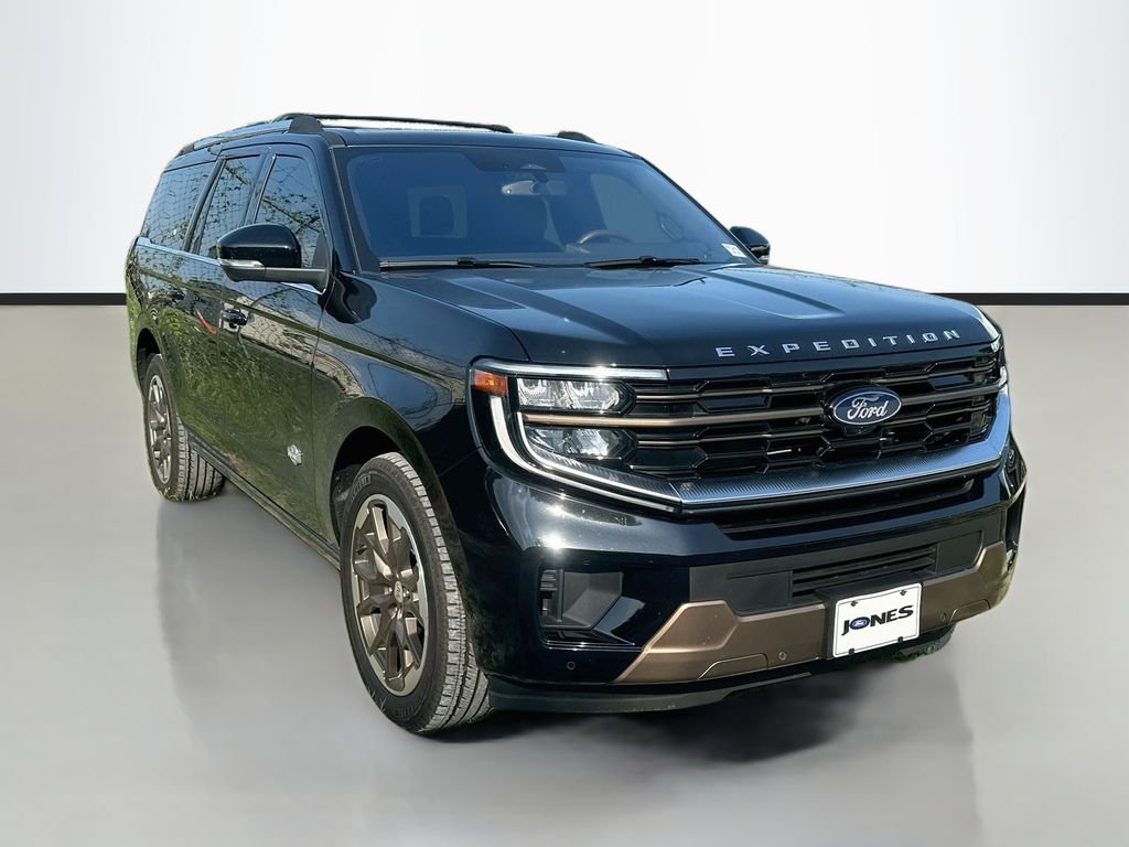 Used 2025 Black Ford King Ranch image 3