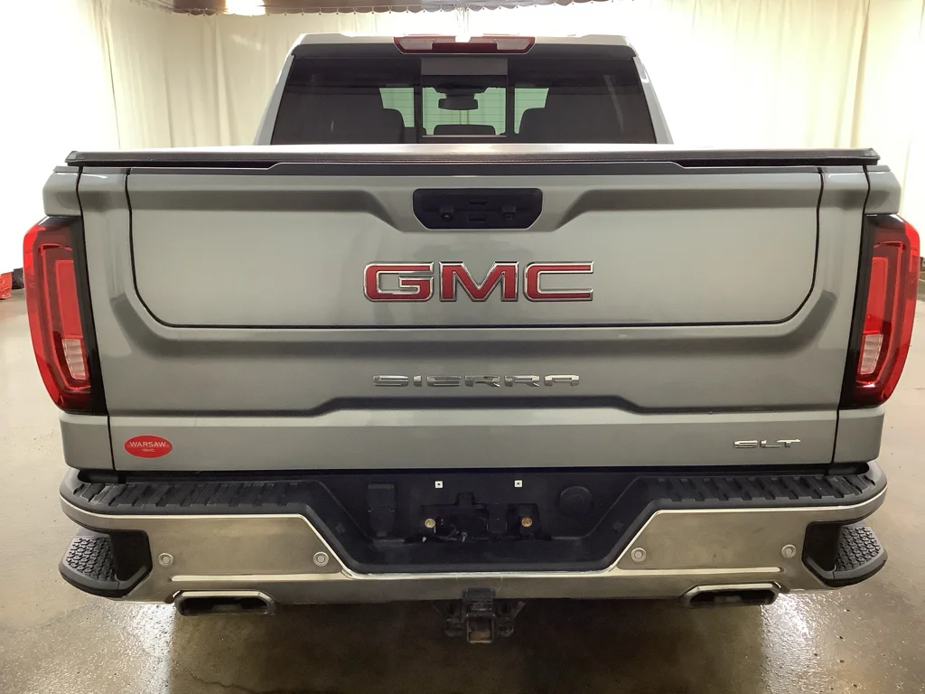 Used 2024 Sterling Metallic GMC SLT image 7