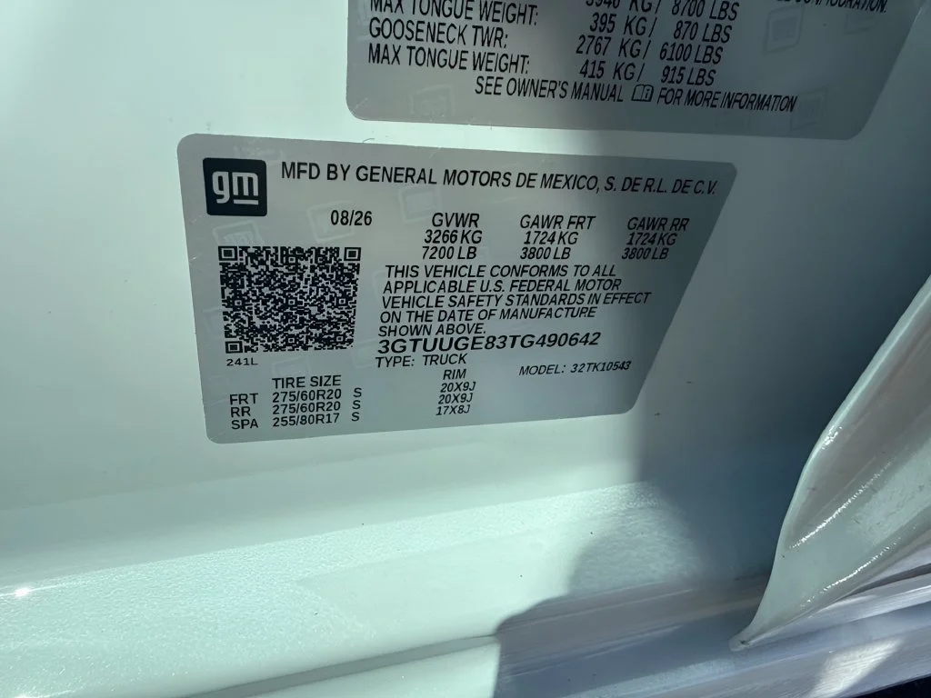 New 2026 White GMC Denali image 35