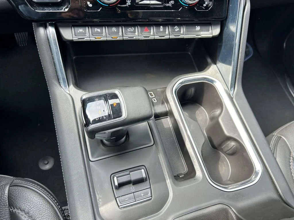 Certified Used 2024 Onyx Black GMC Denali image 29