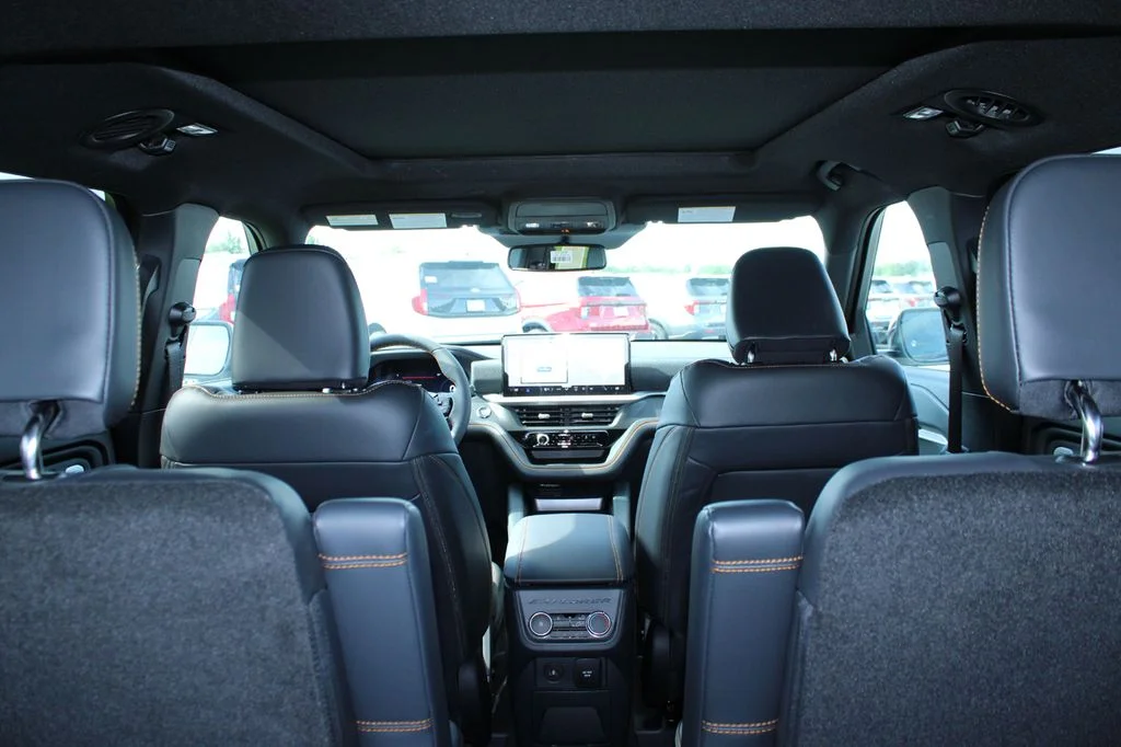 New 2026 Carbonized Gray Metallic Ford Tremor® image 13