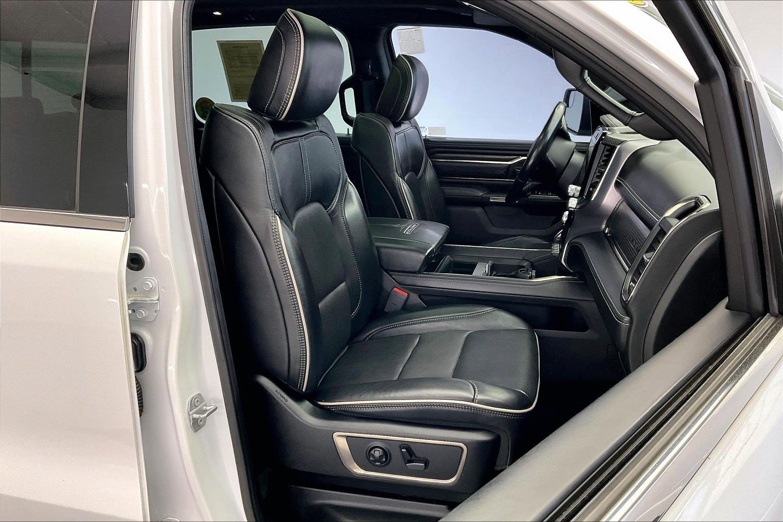 2019 Ram 1500 Limited photo 5