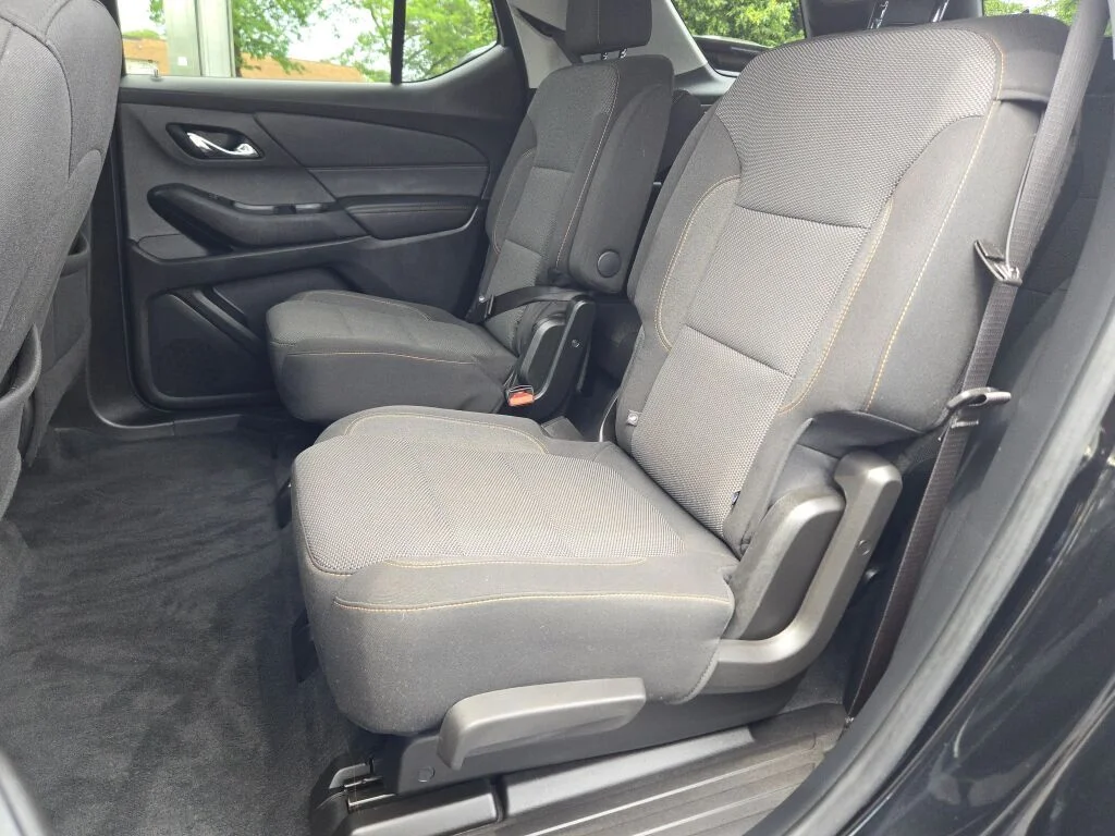 Used 2020 Black Chevrolet LT image 18