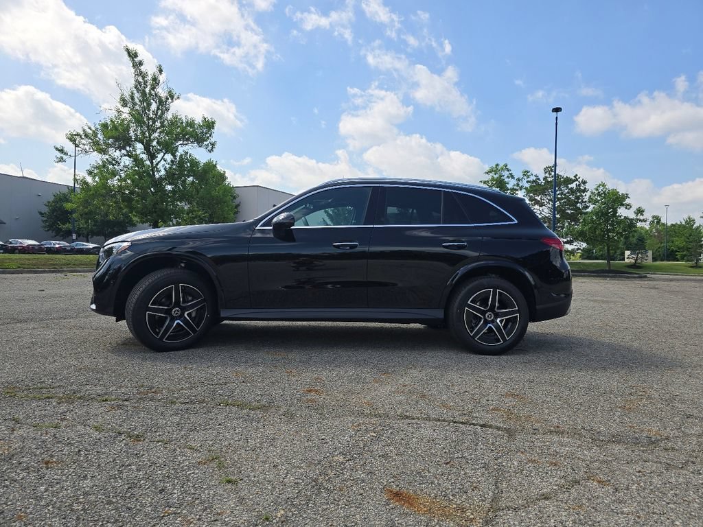 New 2026 Black Mercedes-Benz GLC 300 image 52