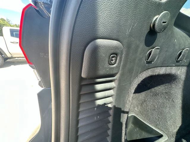 Used 2020 Blue Jeep Limited image 45