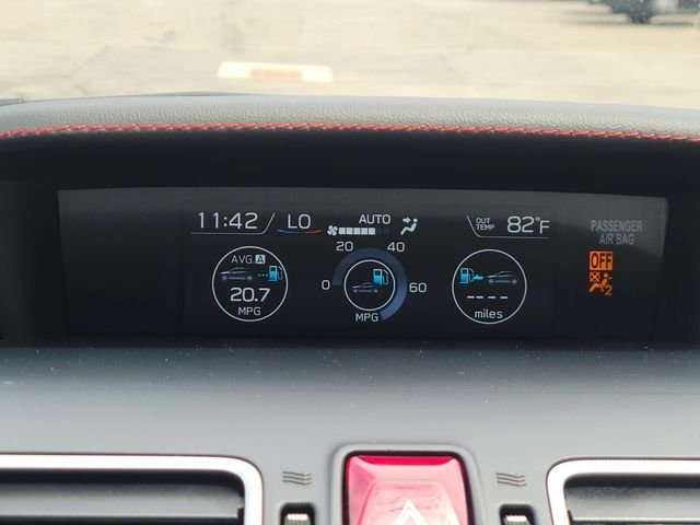 Used 2018 Blue Subaru Premium image 24