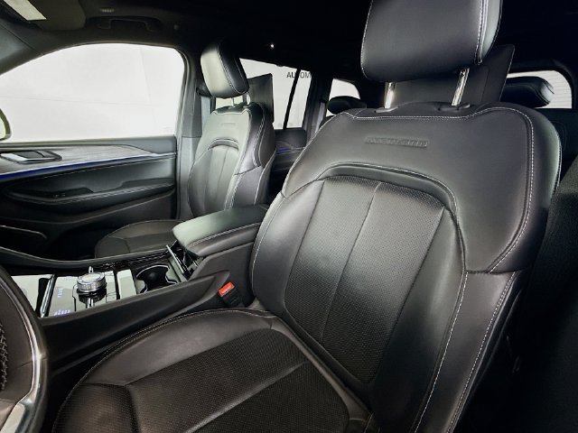 Used 2023 Black Jeep Overland image 20