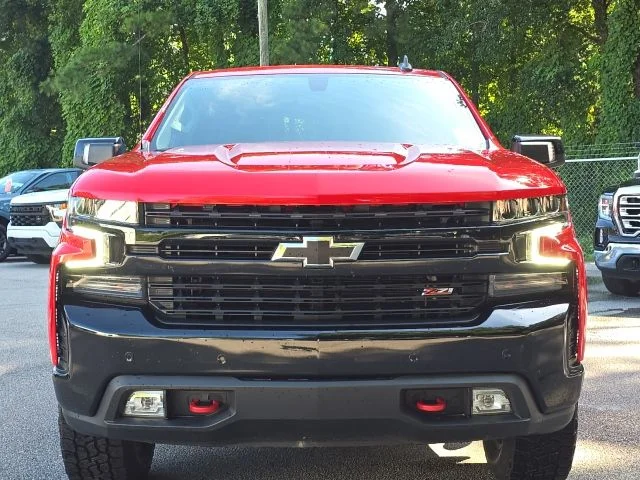 Used 2021 Red Chevrolet LT Trail Boss image 8