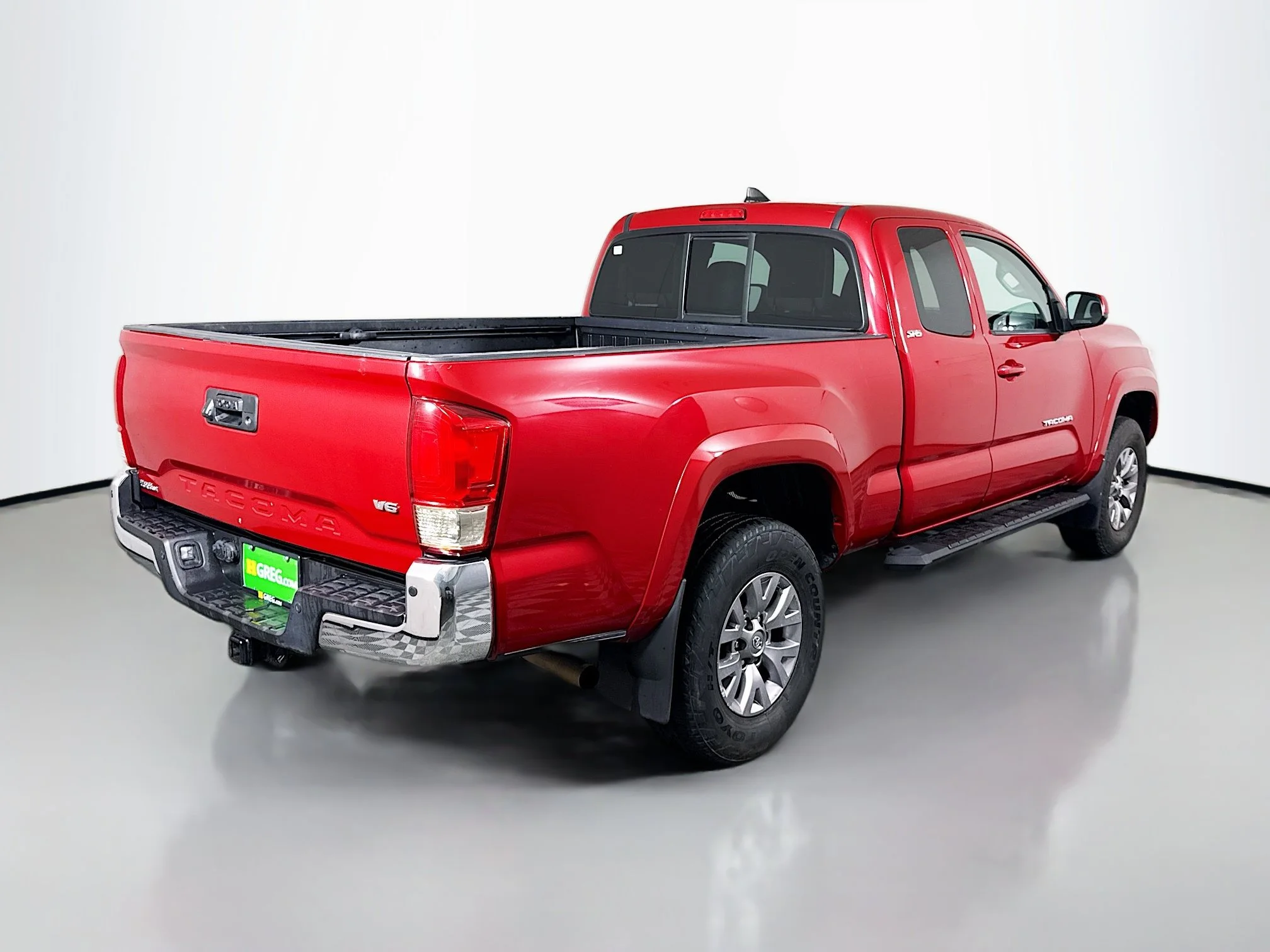 Used 2017 Barcelona Red Metallic Toyota SR5 image 7