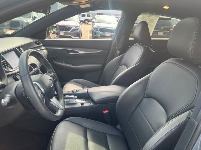 Used 2025 Gray INFINITI LUXE image 12