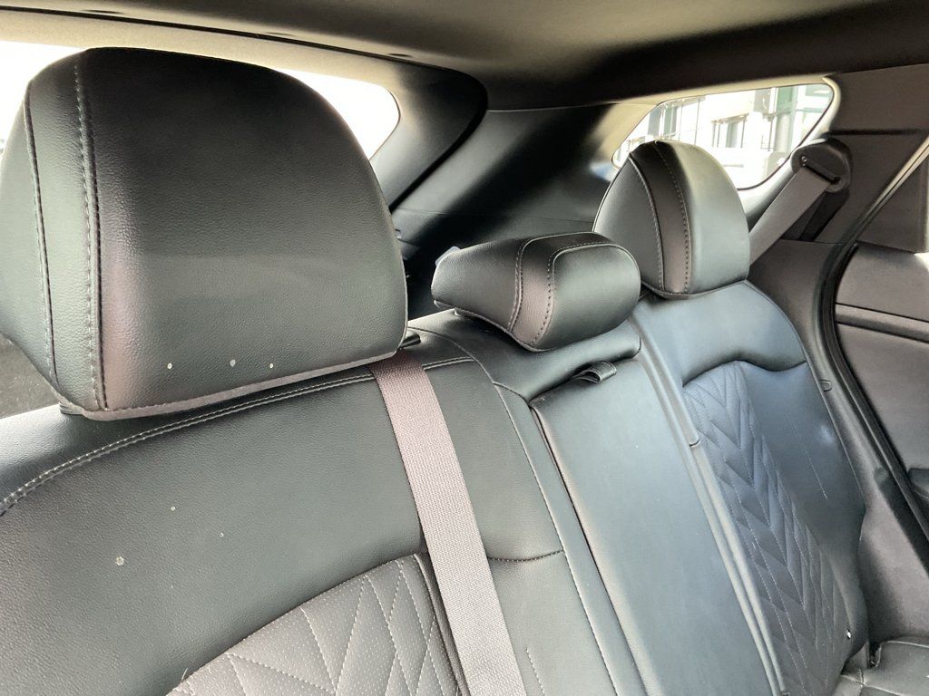 Certified Used 2025 Jungle Green Kia X-Line image 9