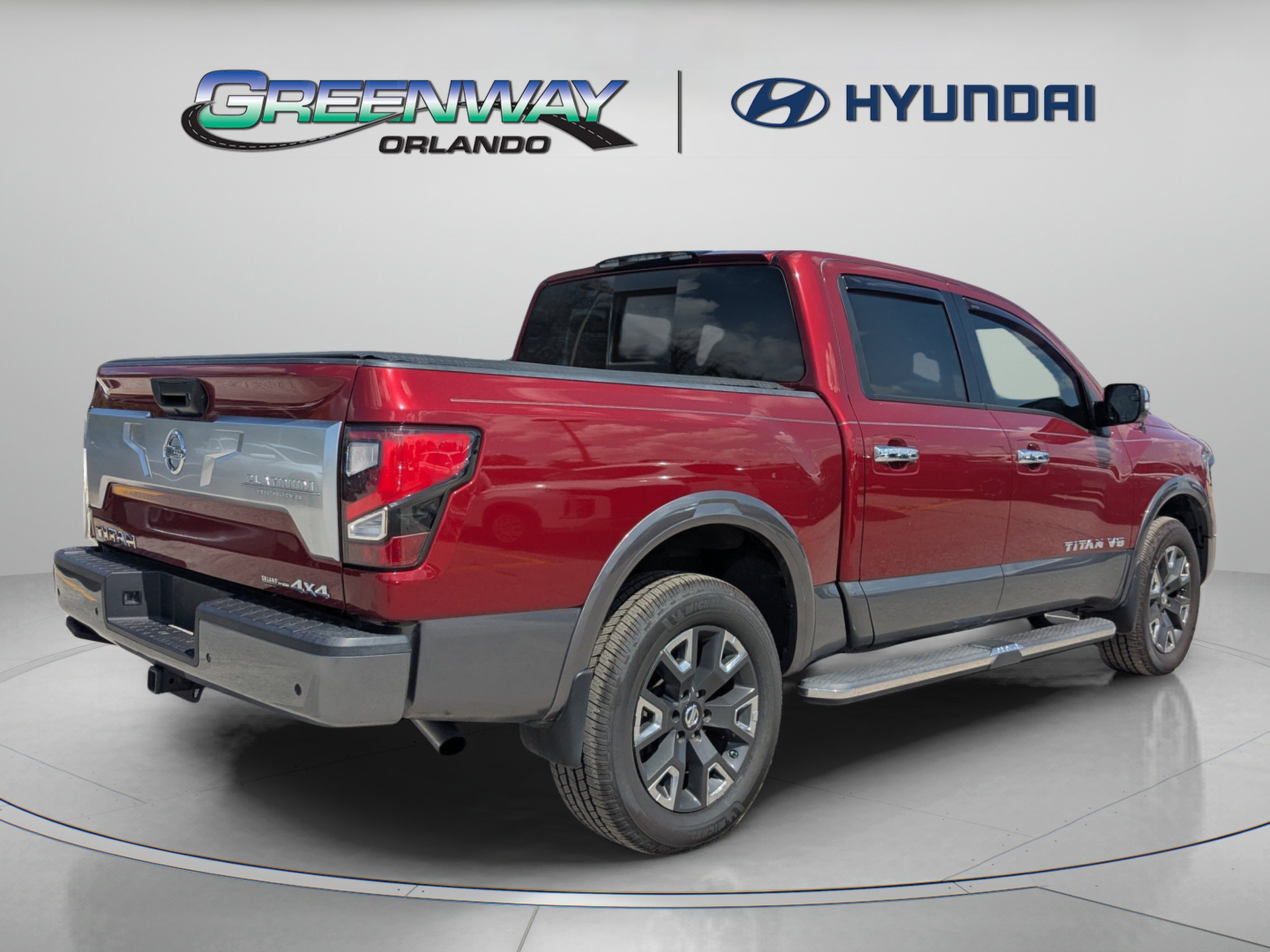 2020 Nissan Titan Platinum Reserve - Photo 8