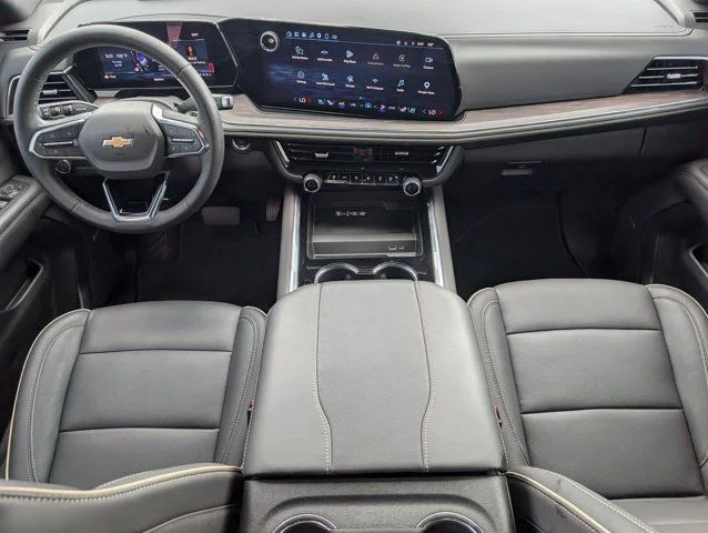 Used 2025 Dark Ash Metallic Chevrolet Premier image 5
